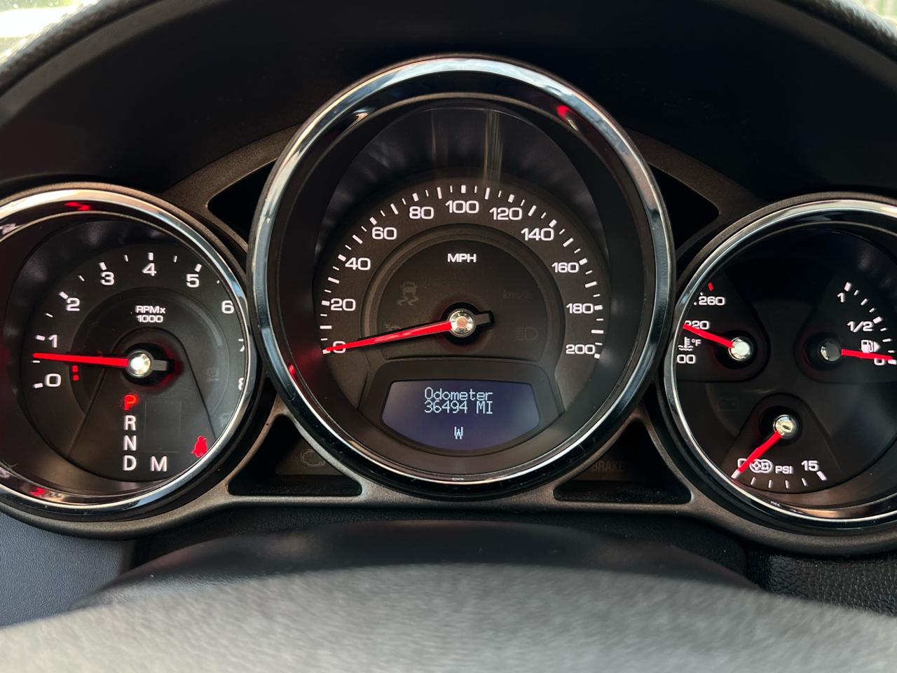 Cadillac CTS-V Sedan  2012