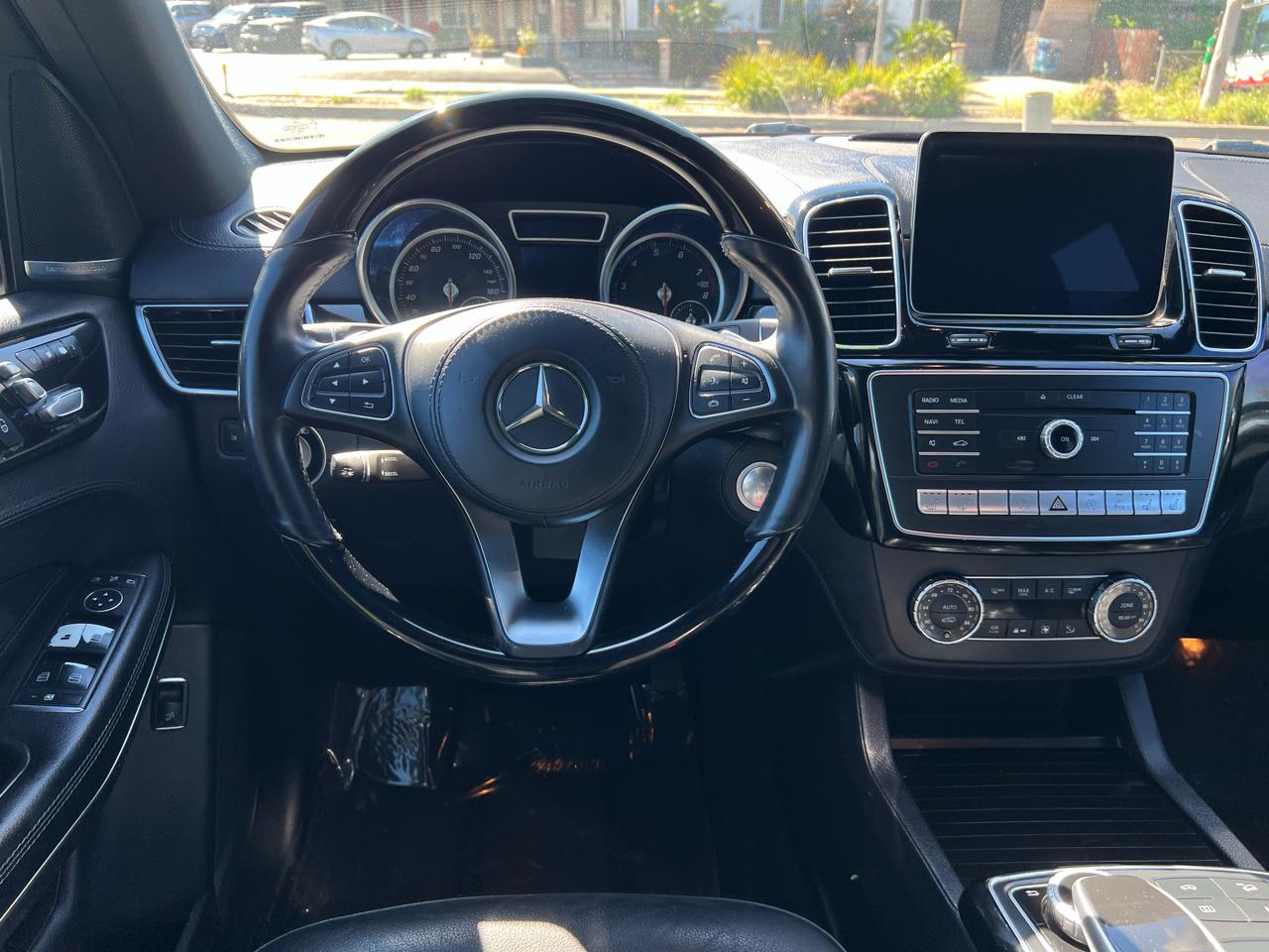 Mercedes-Benz GLS  2017