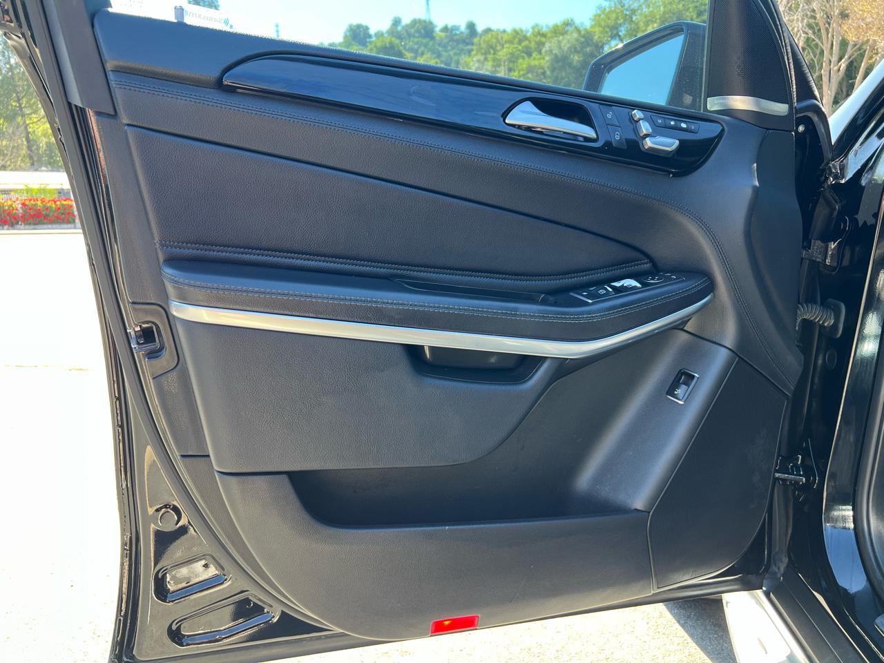 Mercedes-Benz GLS  2017