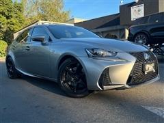 2020 Lexus IS 