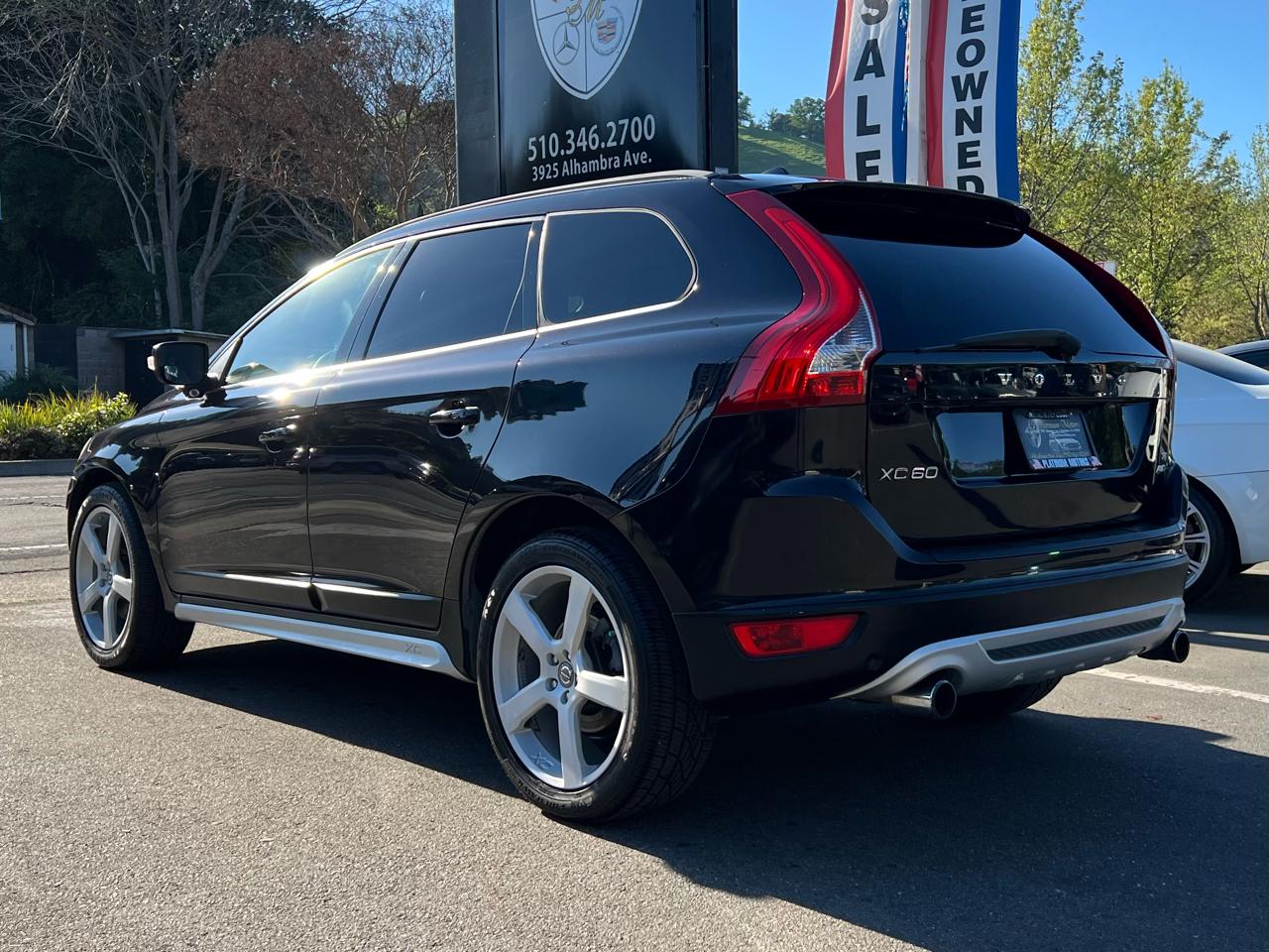 Volvo XC60 AWD 4dr 3.0T 2010
