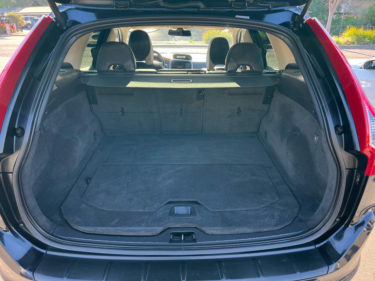 Volvo XC60 AWD 4dr 3.0T 2010