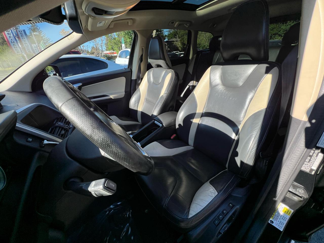 Volvo XC60 AWD 4dr 3.0T 2010