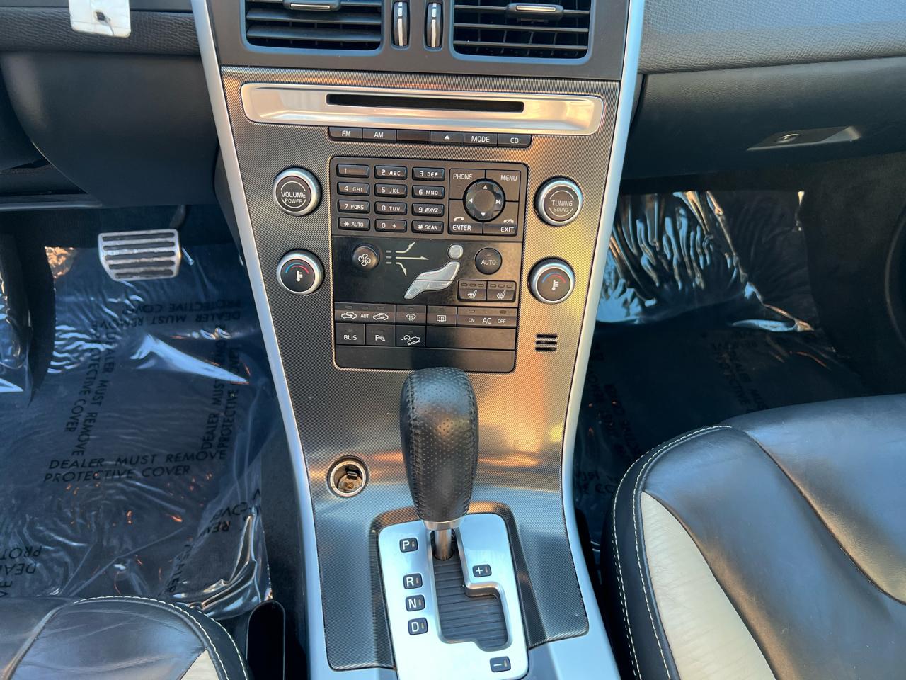 Volvo XC60 AWD 4dr 3.0T 2010