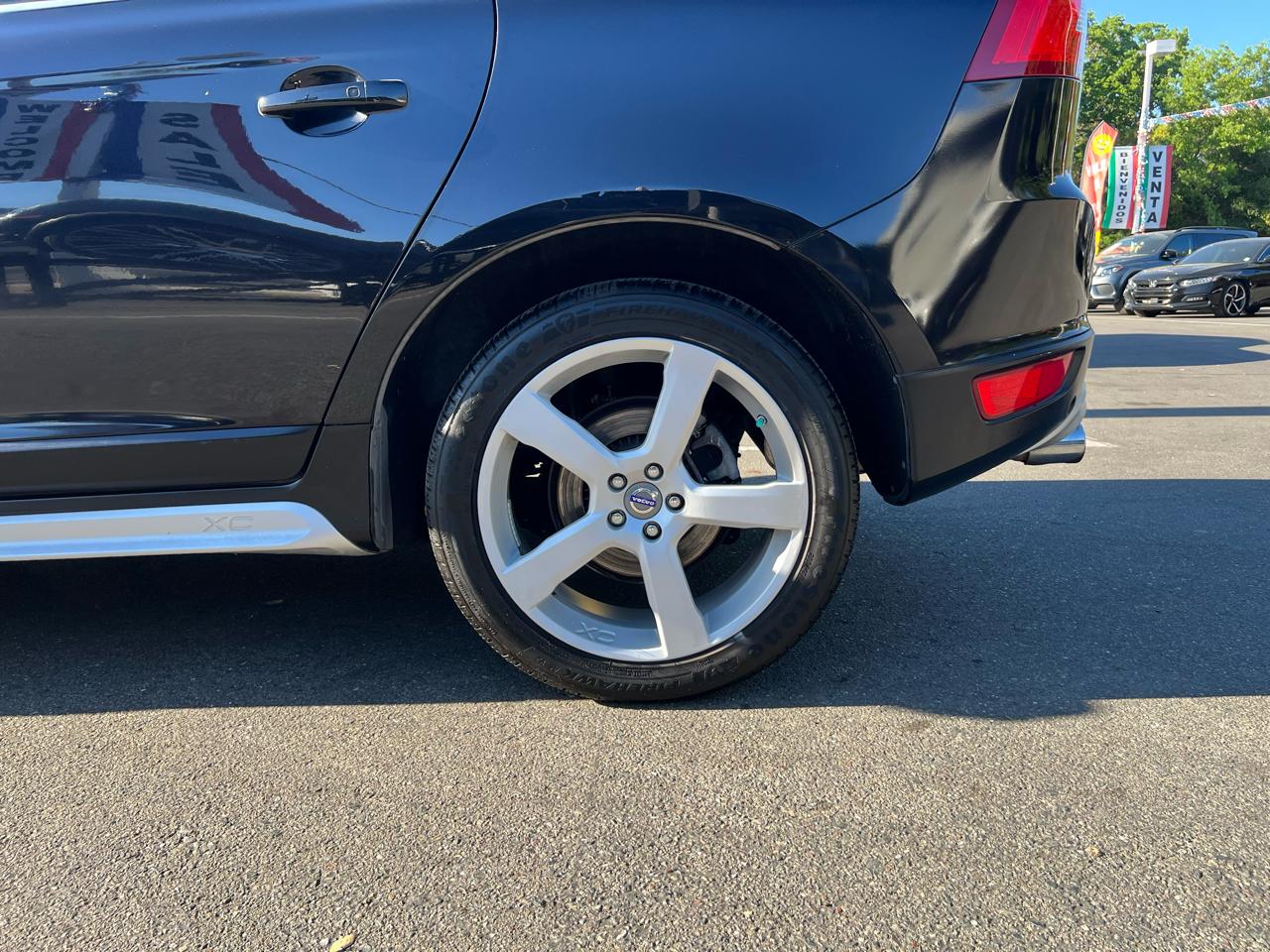 Volvo XC60 AWD 4dr 3.0T 2010