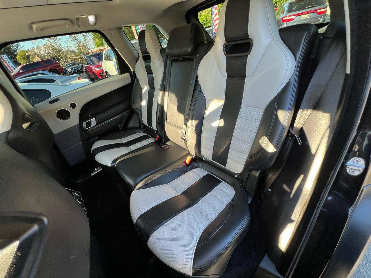 Land Rover Range Rover Sport  2017