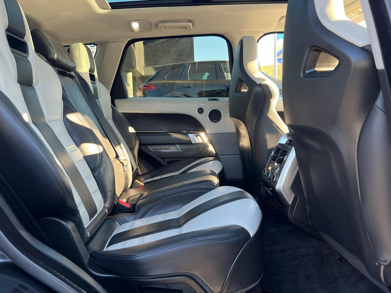 Land Rover Range Rover Sport  2017