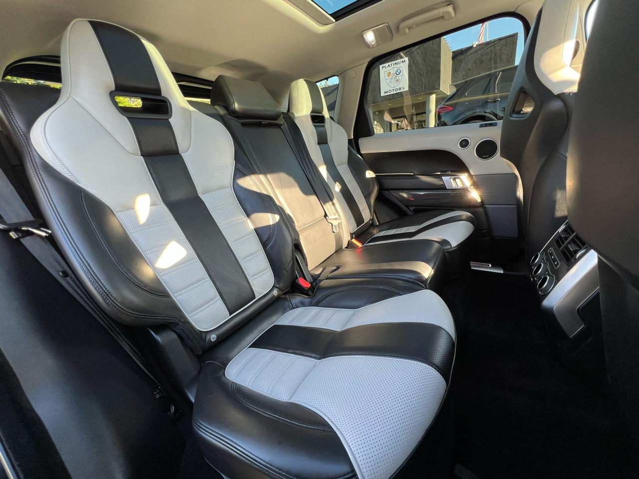 Land Rover Range Rover Sport  2017