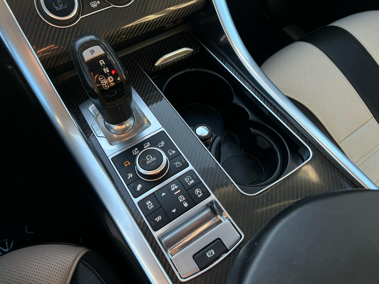 Land Rover Range Rover Sport  2017