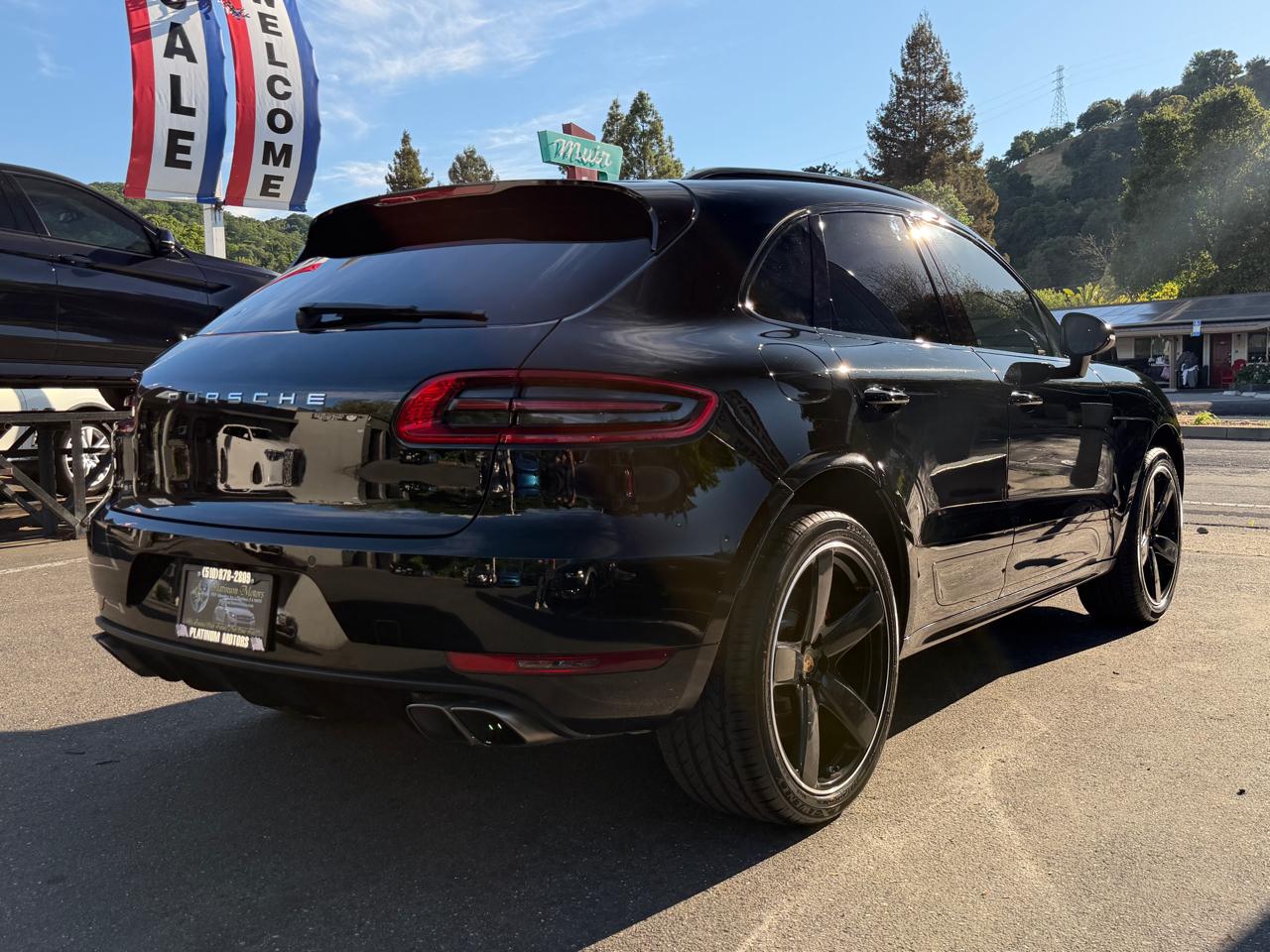 Porsche Macan  2016