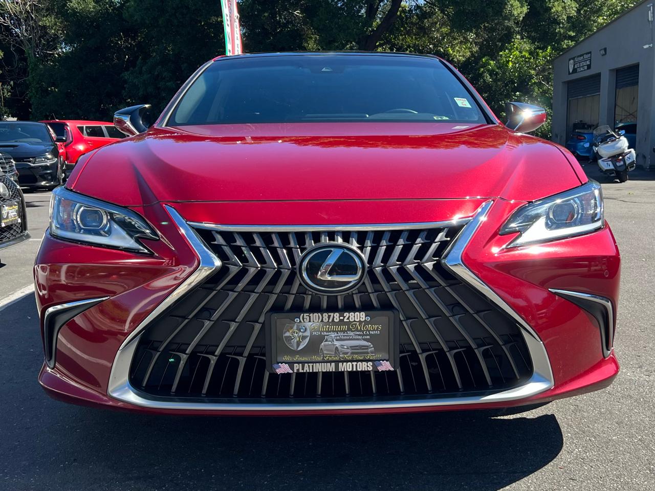 Lexus ES  2022