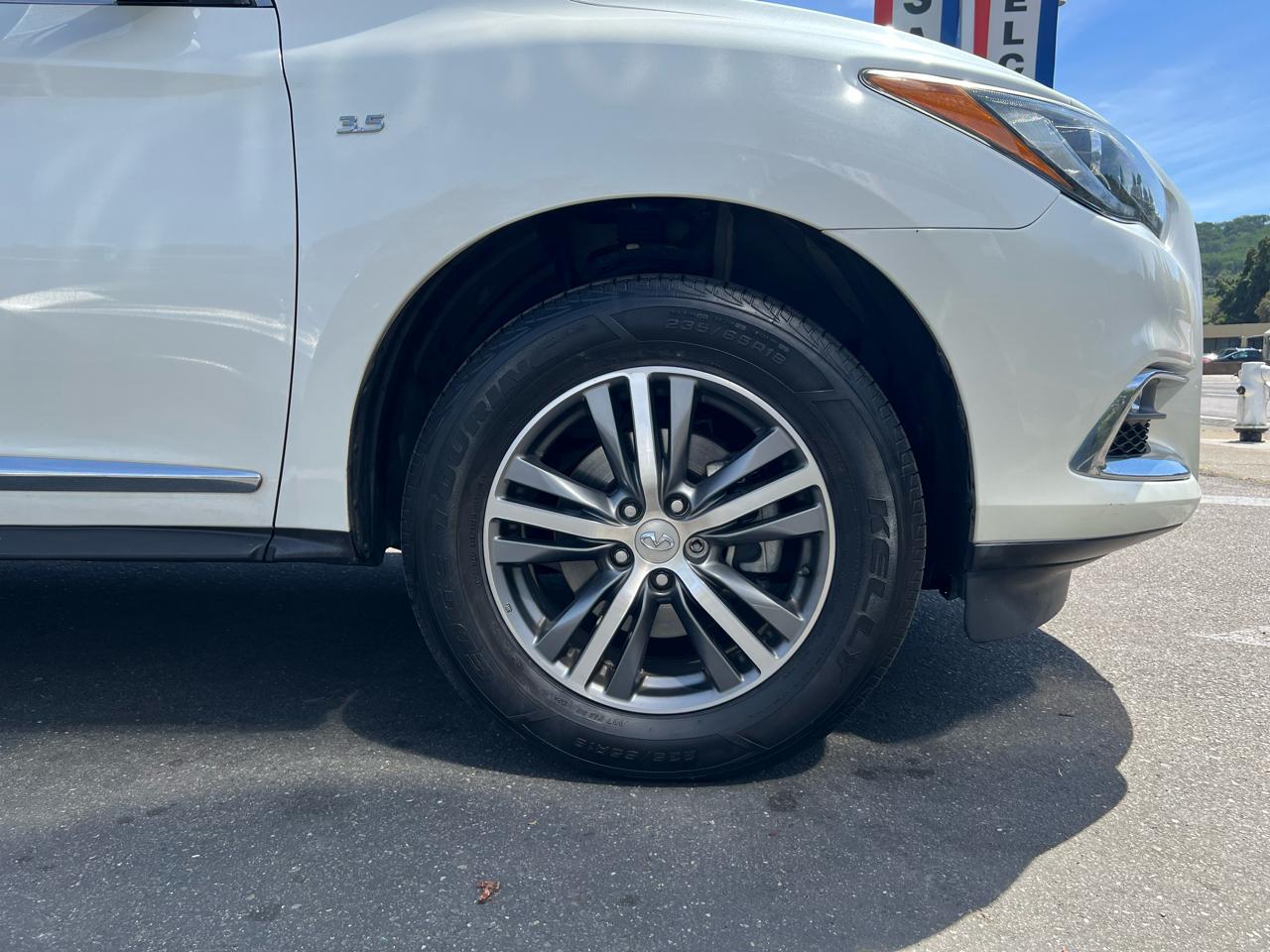 Infiniti QX60  2020