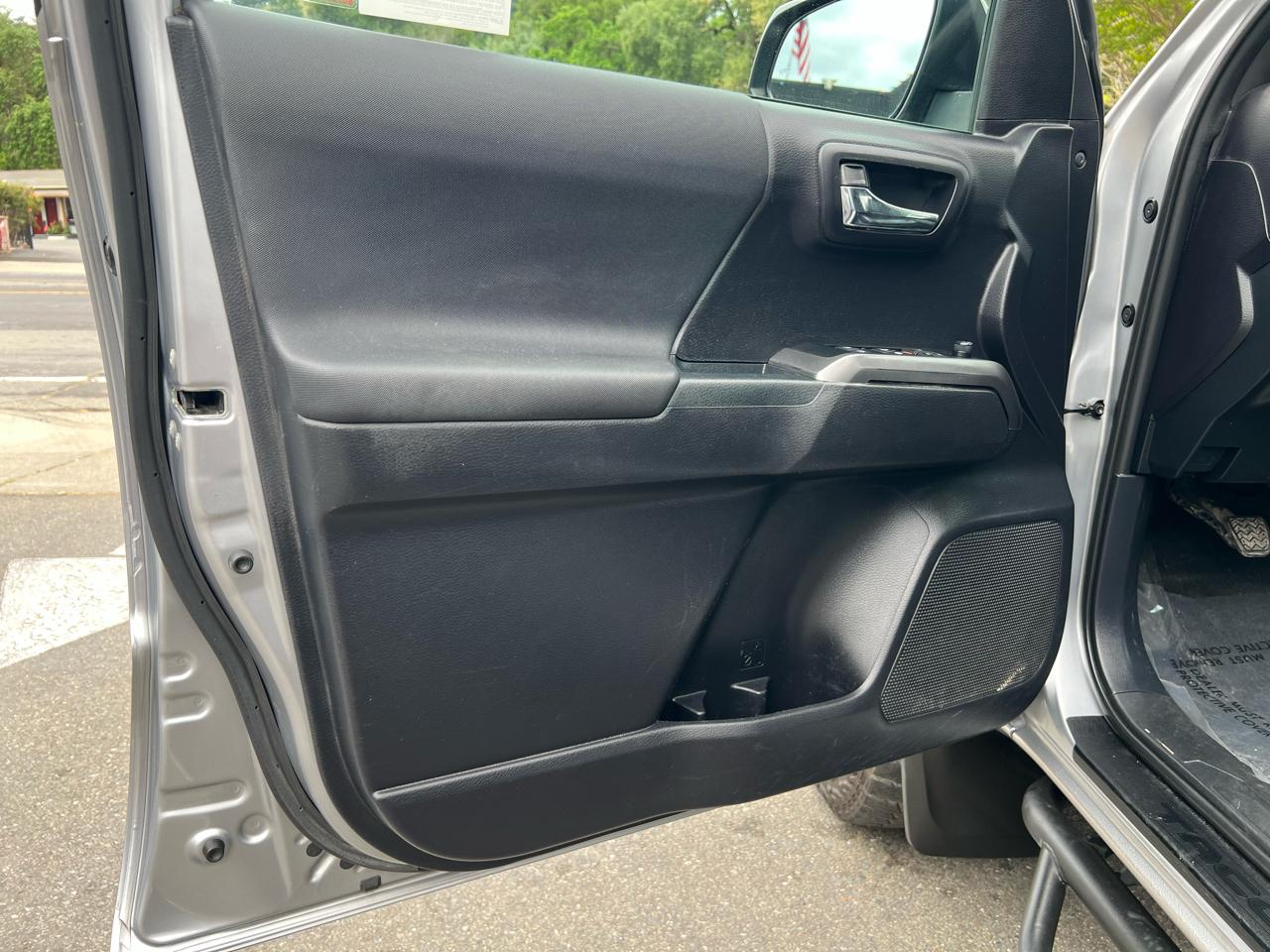 Toyota Tacoma 4WD  2020