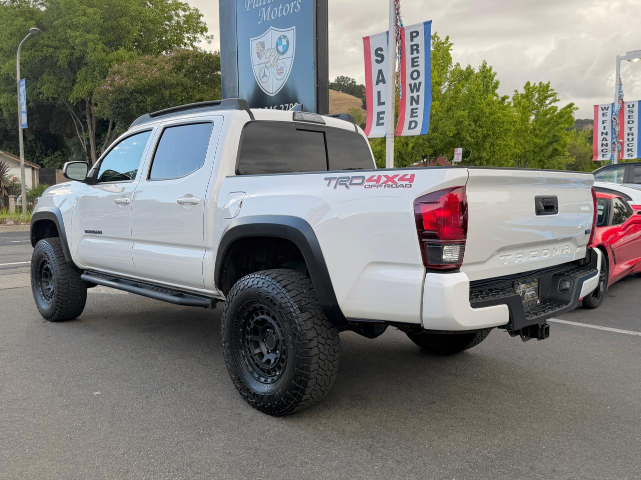 Toyota Tacoma 4WD  2019