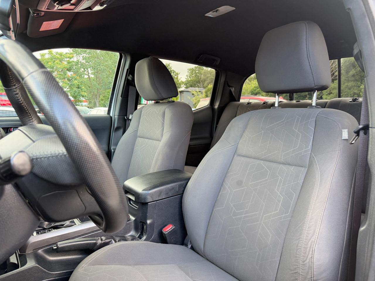 Toyota Tacoma 4WD  2019