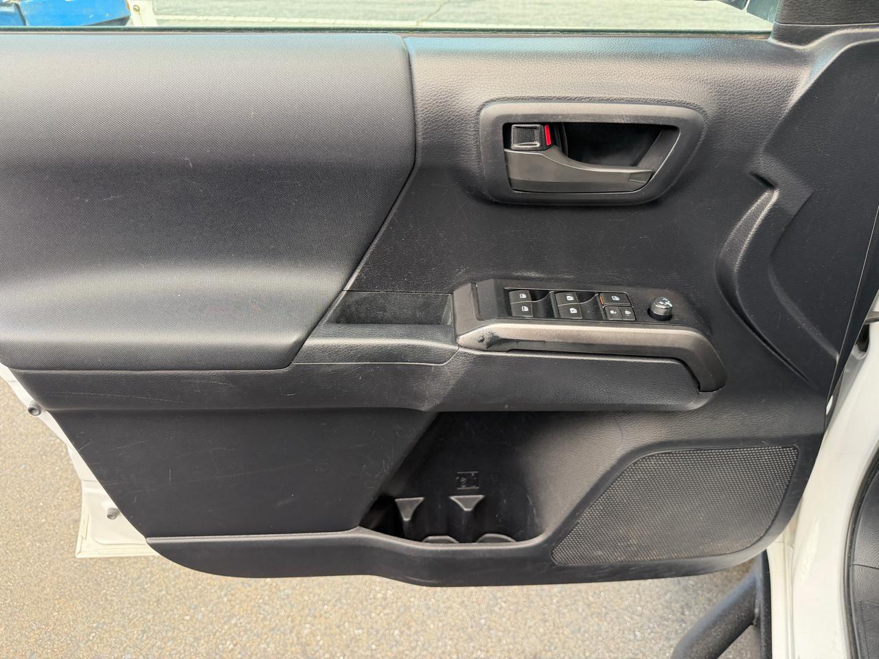 Toyota Tacoma 4WD  2019