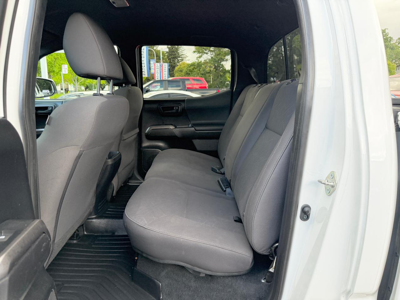 Toyota Tacoma 4WD  2019