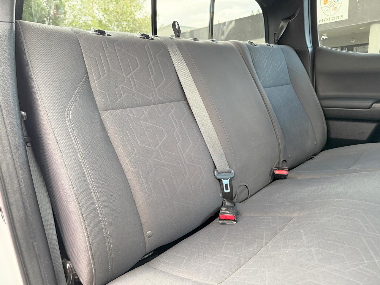 Toyota Tacoma 4WD  2019