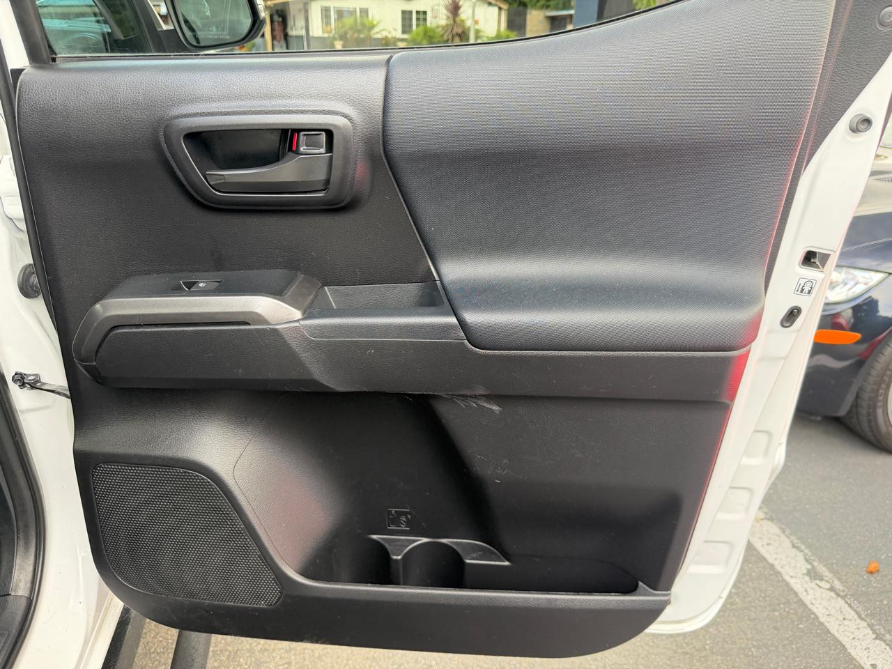 Toyota Tacoma 4WD  2019