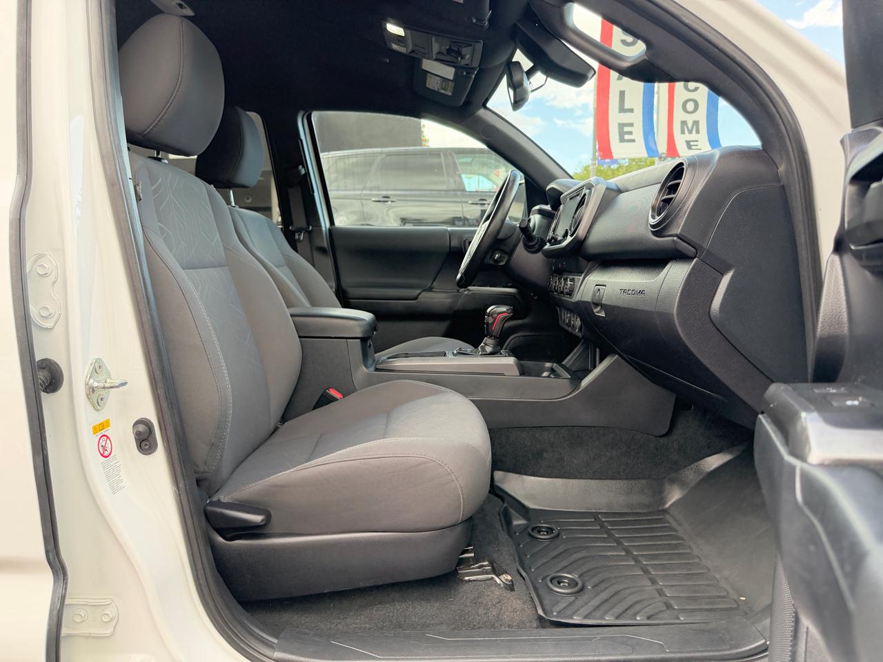 Toyota Tacoma 4WD  2019