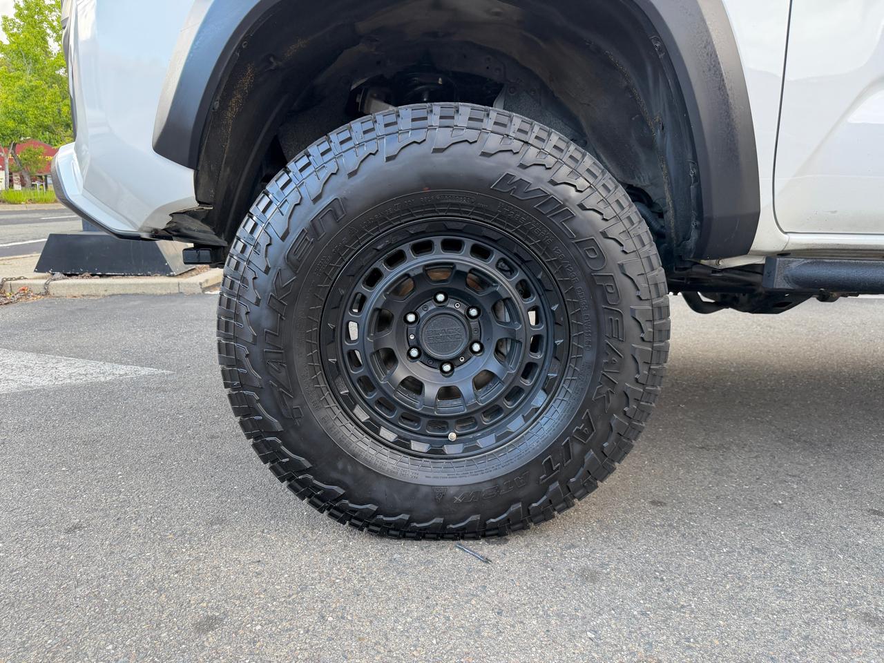 Toyota Tacoma 4WD  2019