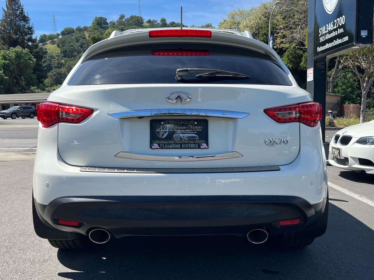 Infiniti QX70  2014
