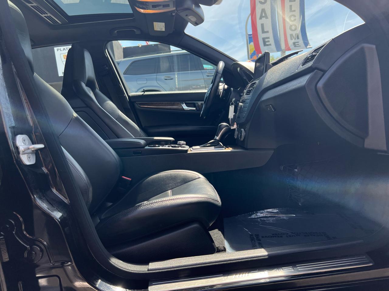 Mercedes-Benz C-Class  2010