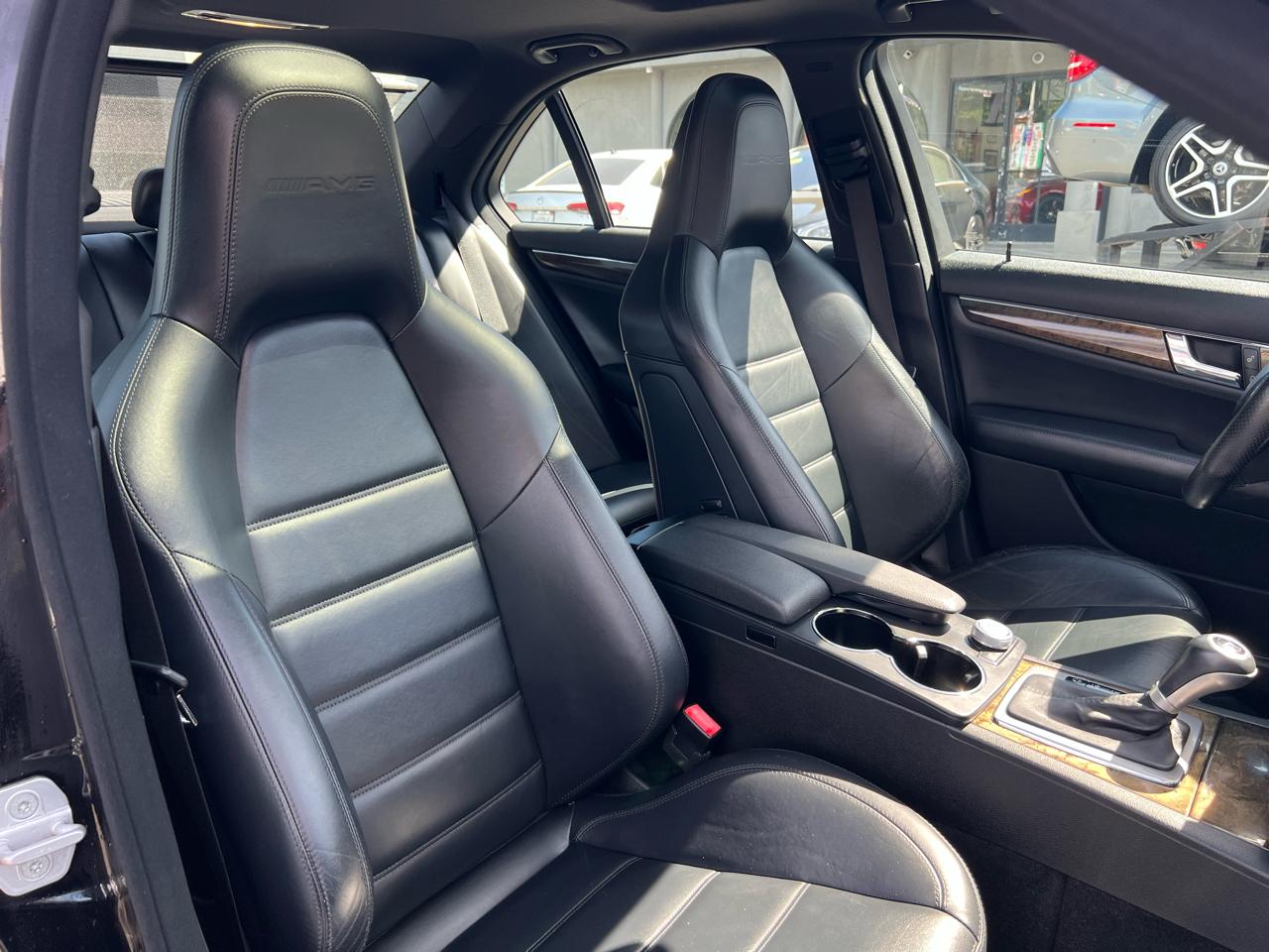 Mercedes-Benz C-Class  2010