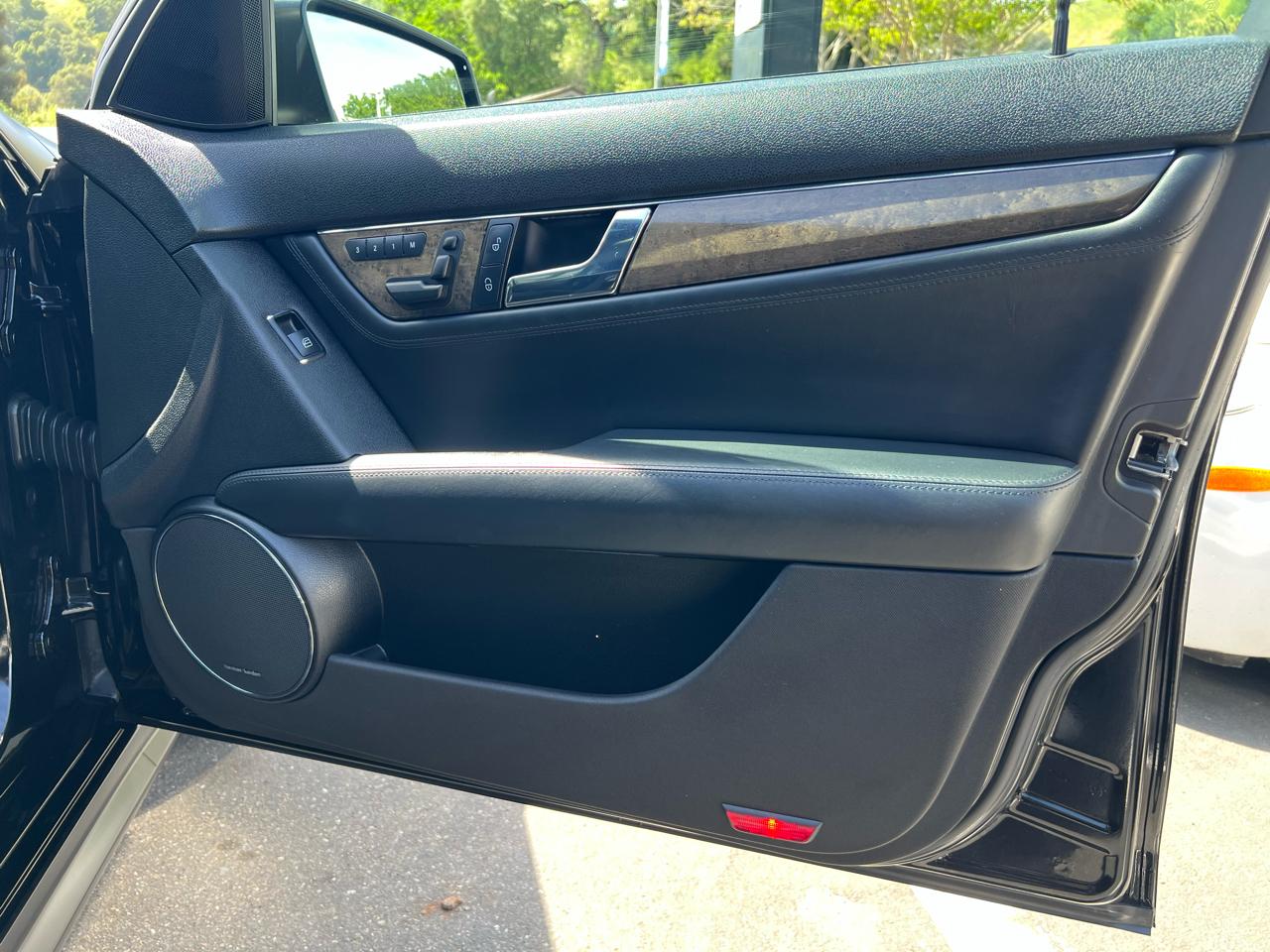 Mercedes-Benz C-Class  2010