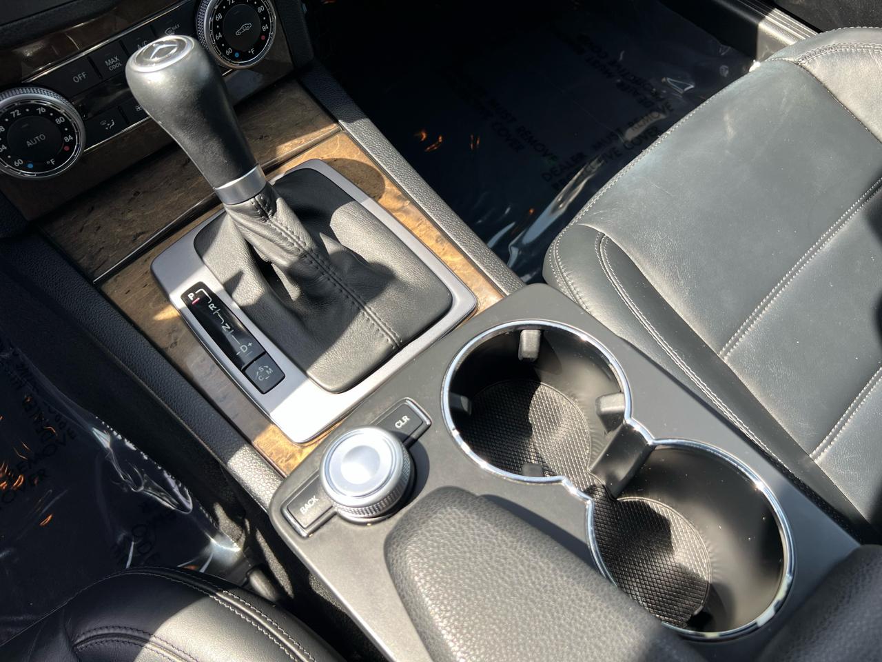 Mercedes-Benz C-Class  2010