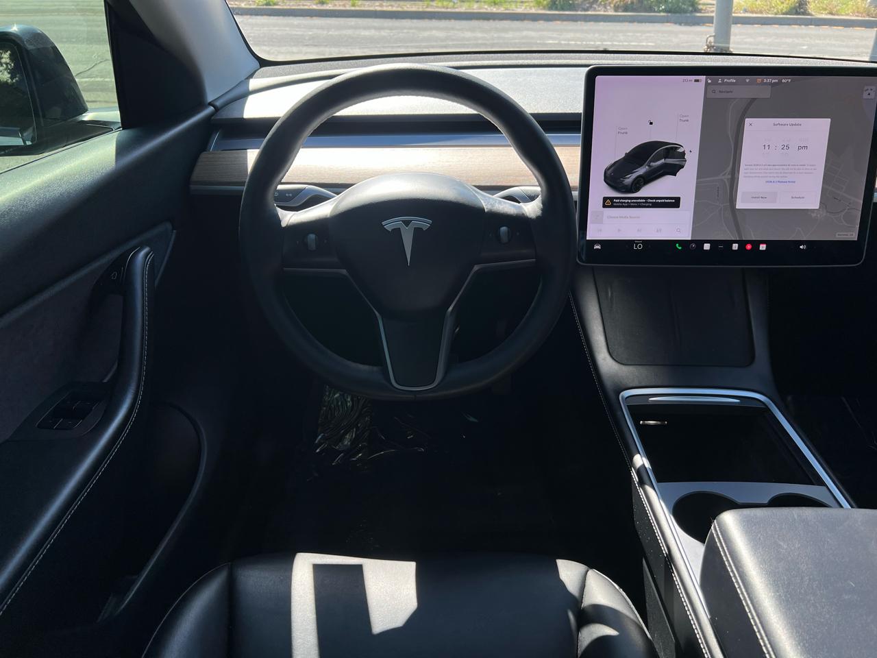 Tesla Model Y  2021