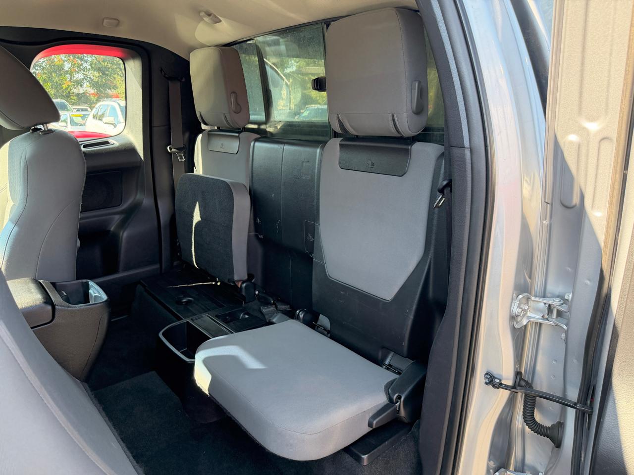 Toyota Tacoma  2016