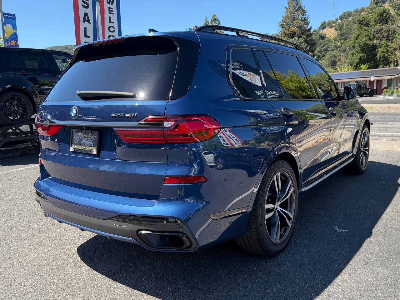 BMW X7  2021