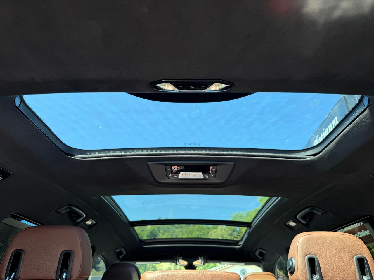 BMW X7  2021