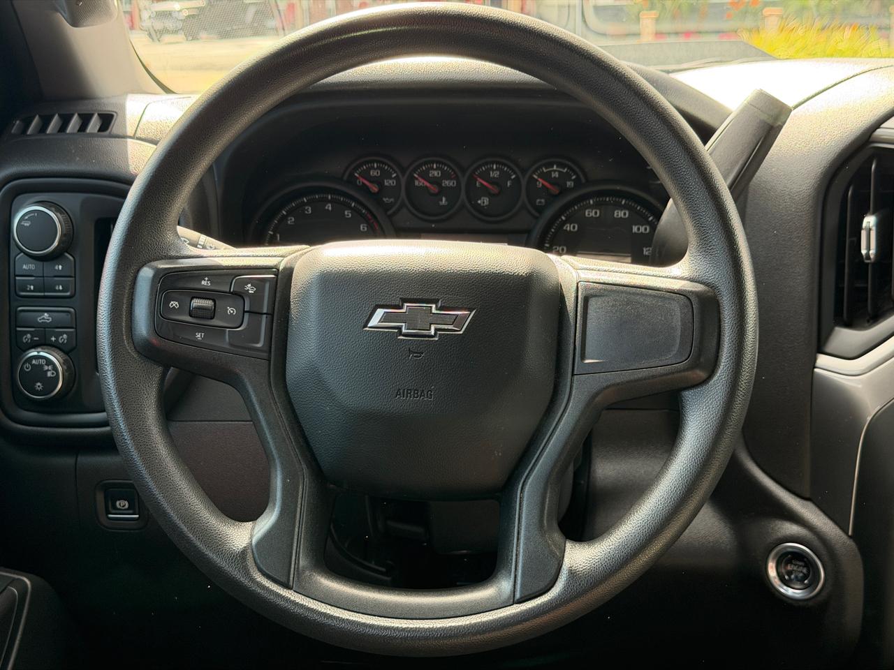 Chevrolet Silverado 1500  2024