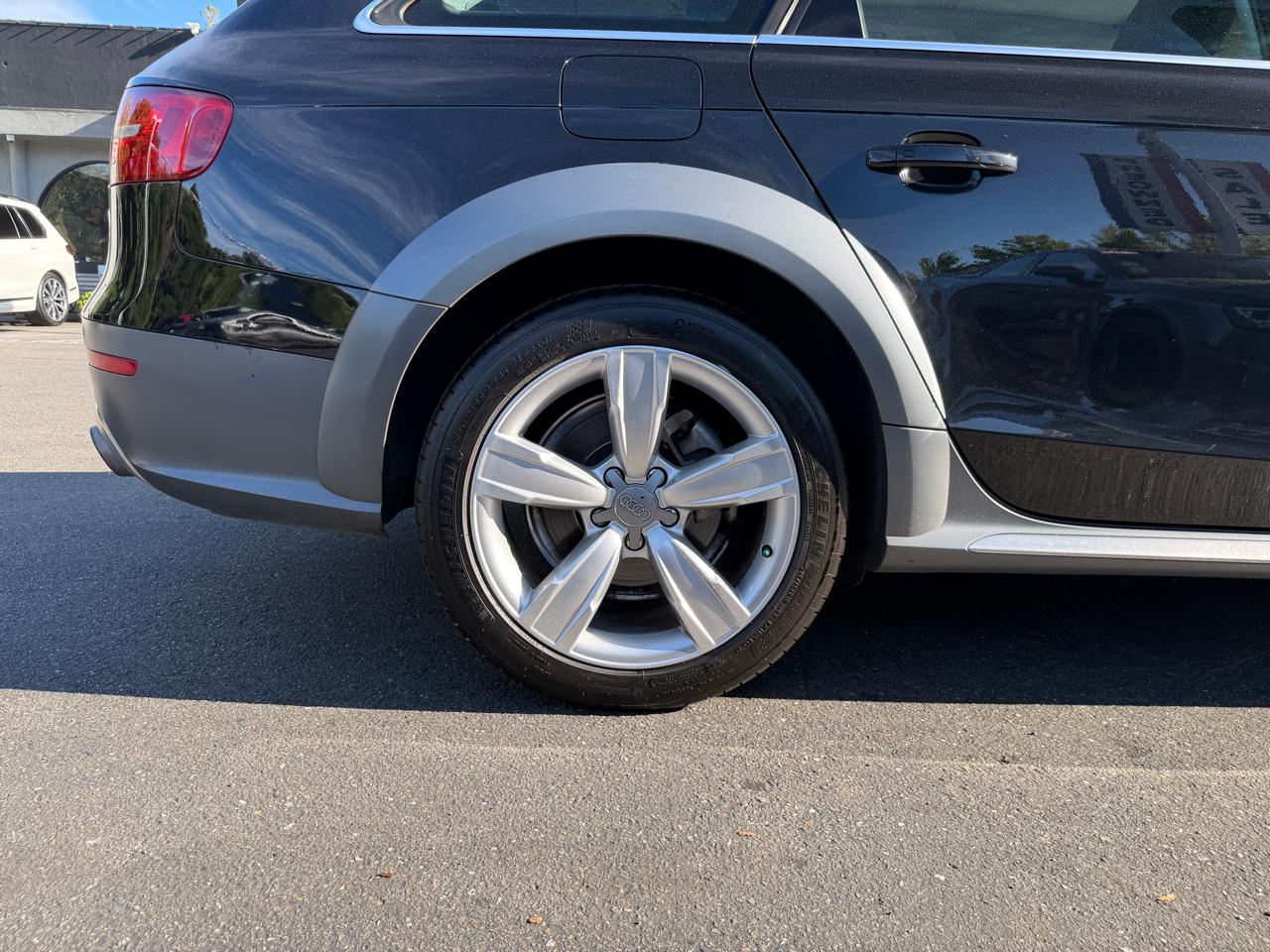 Audi allroad quattro  2013