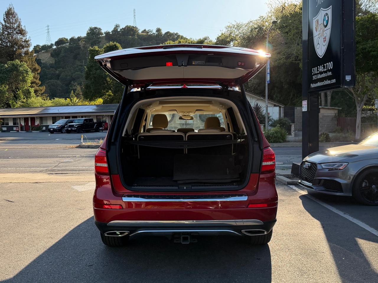 Mercedes-Benz GLS  2019