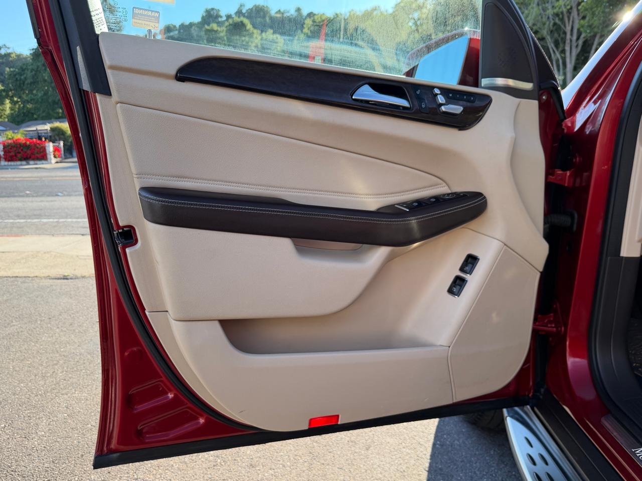 Mercedes-Benz GLS  2019