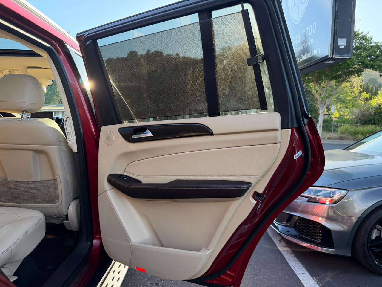 Mercedes-Benz GLS  2019