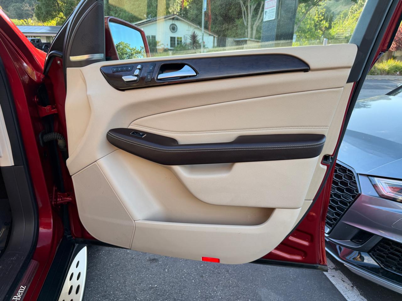 Mercedes-Benz GLS  2019