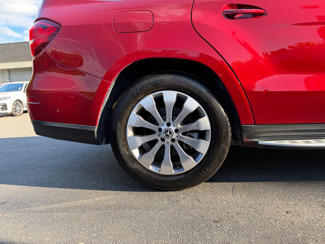 Mercedes-Benz GLS  2019