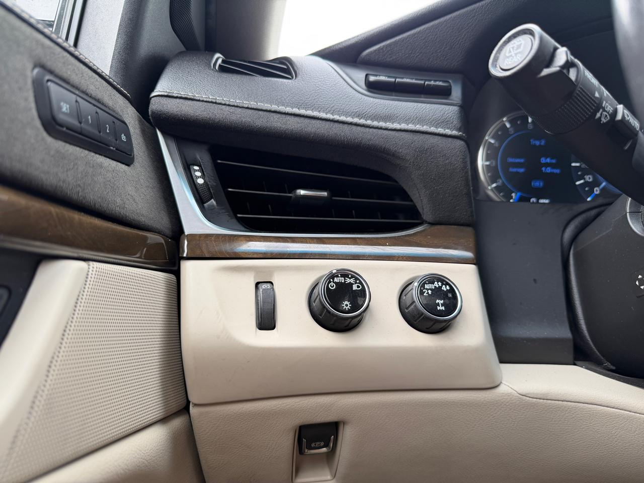 Cadillac Escalade  2020