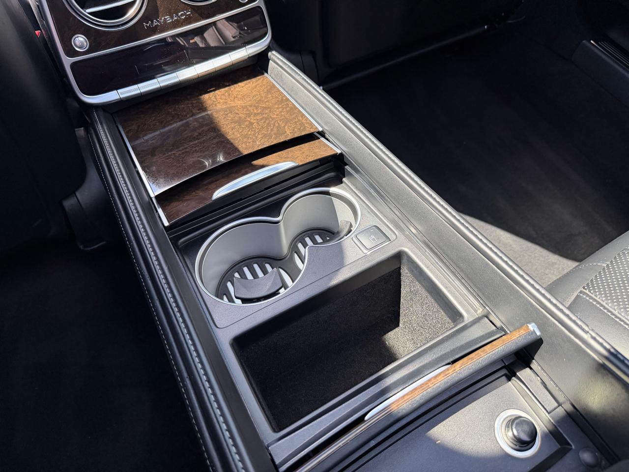 Mercedes-Benz S-Class 4dr Sdn Maybach S 600 RWD 2016