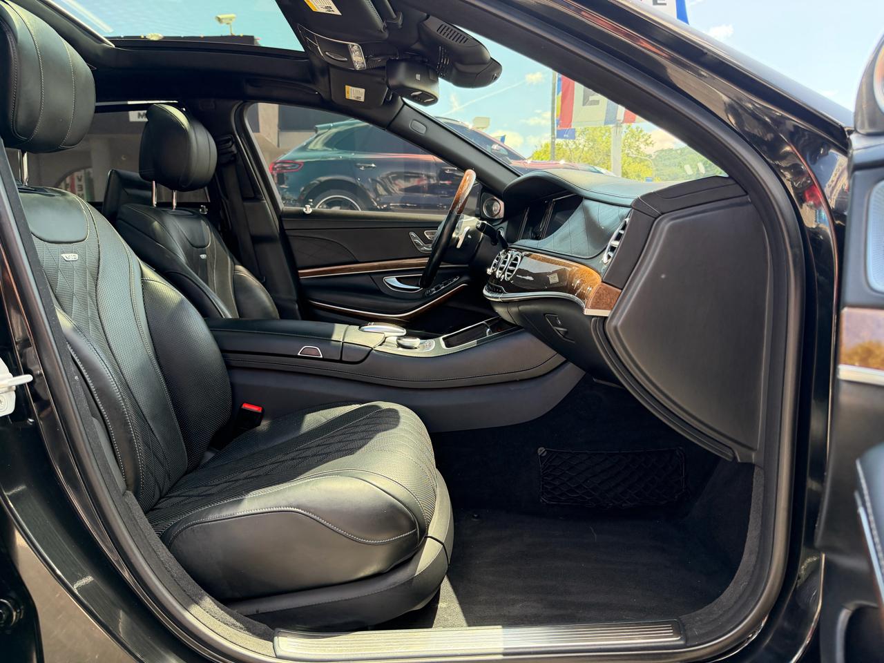 Mercedes-Benz S-Class 4dr Sdn Maybach S 600 RWD 2016