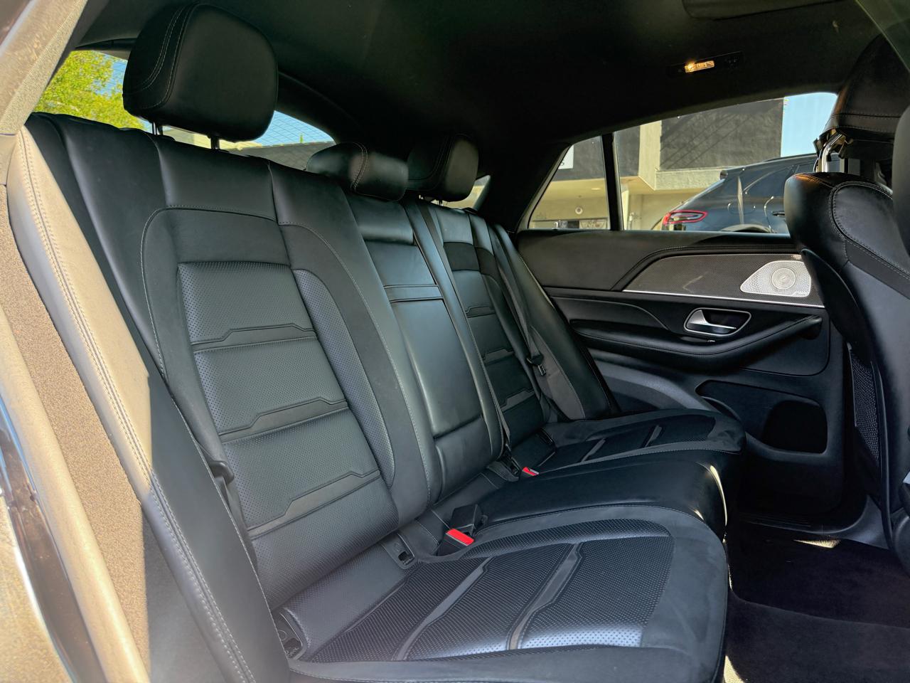 Mercedes-Benz GLE  2021