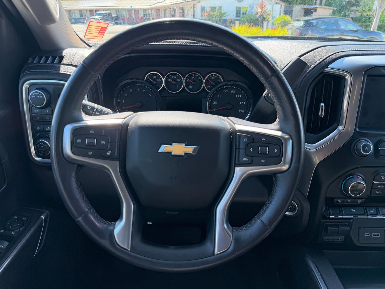 Chevrolet Silverado 1500  2021