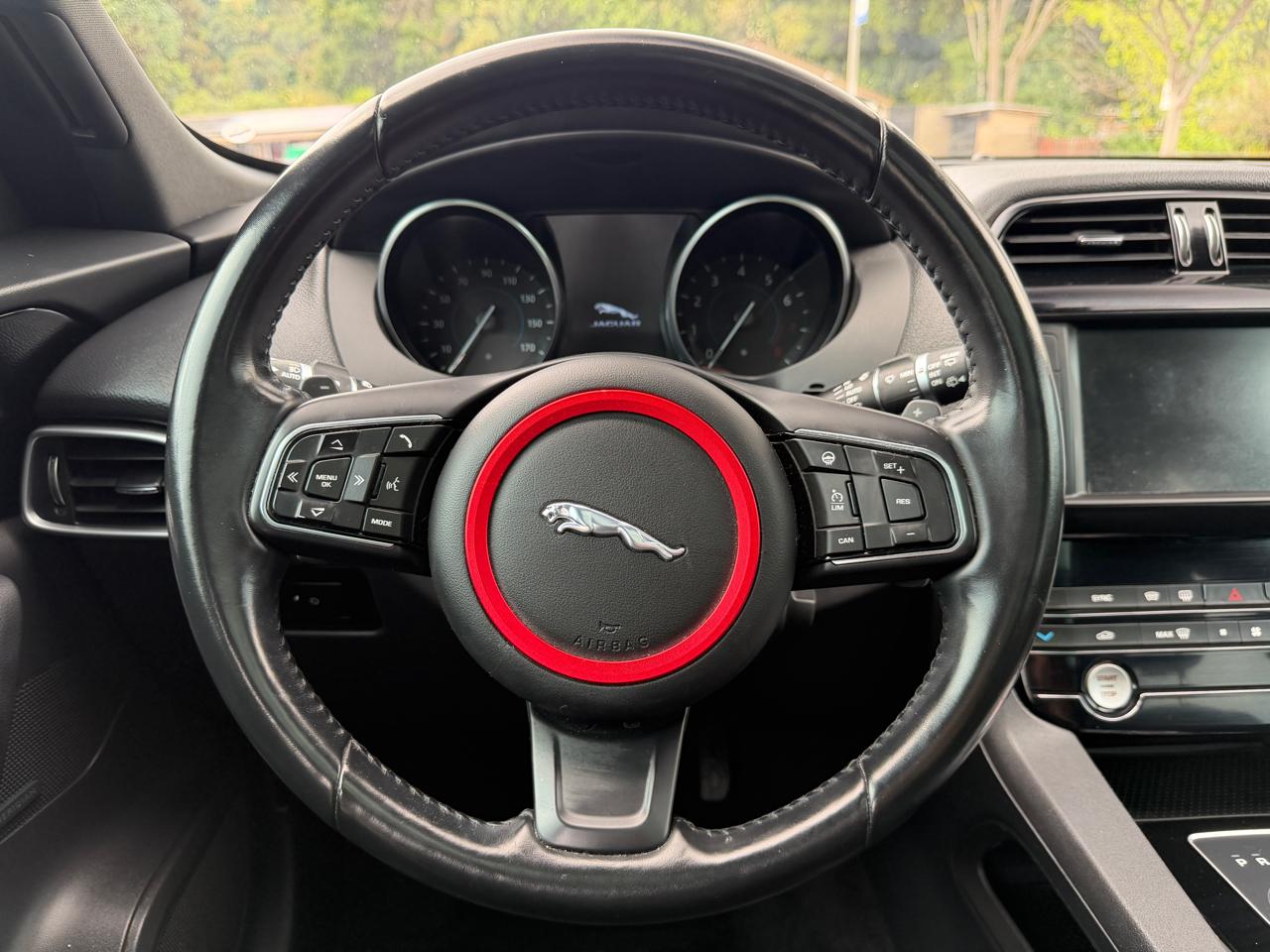 Jaguar F-Pace 35t Premium AWD 2017