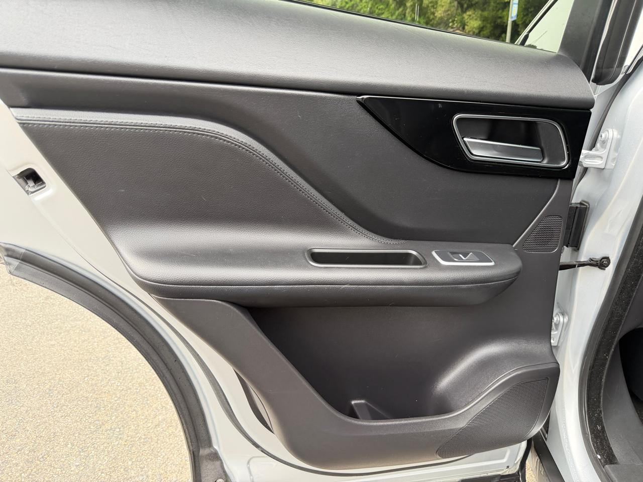 Jaguar F-Pace 35t Premium AWD 2017