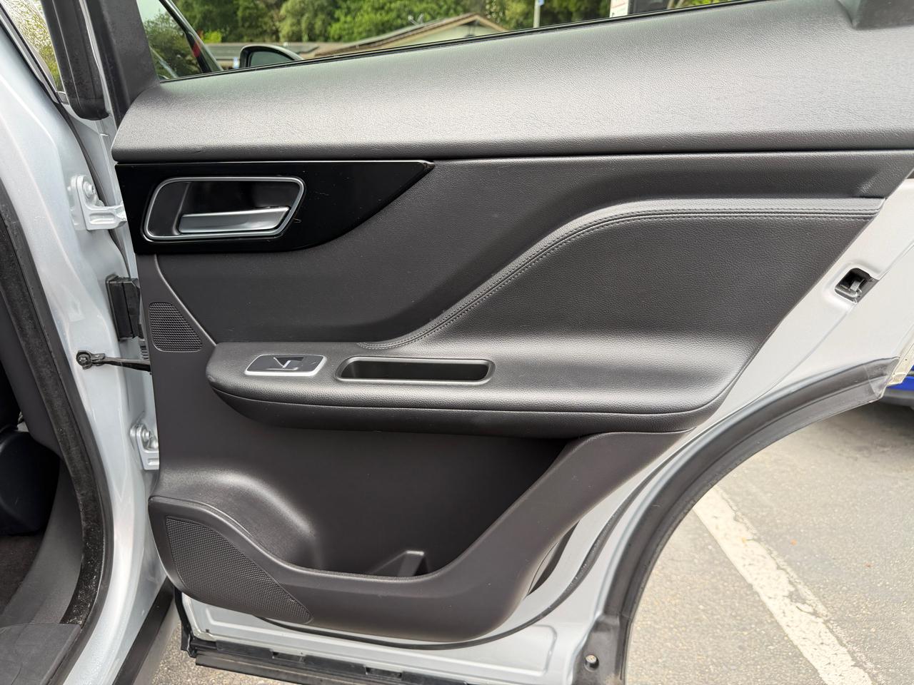 Jaguar F-Pace 35t Premium AWD 2017