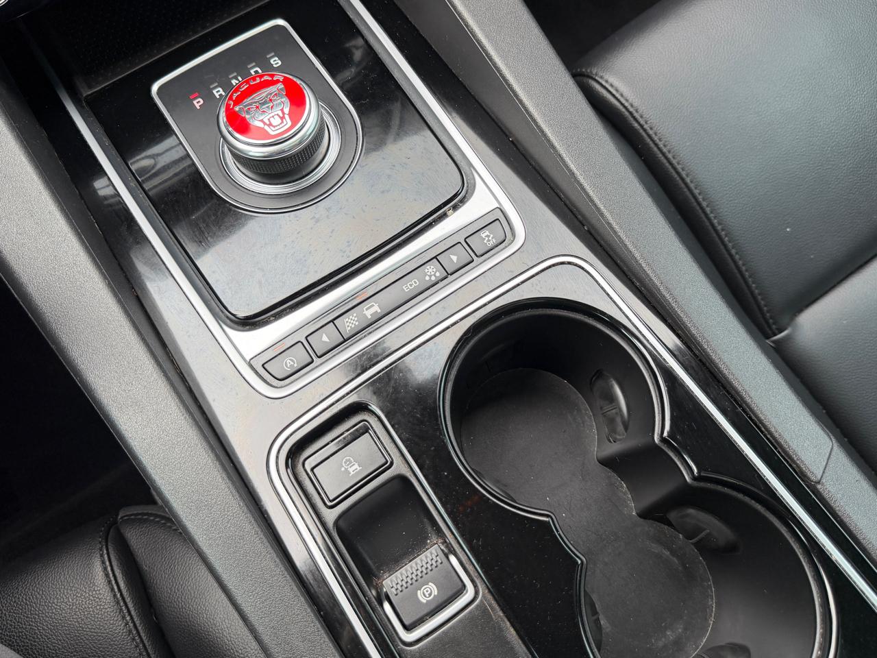 Jaguar F-Pace 35t Premium AWD 2017